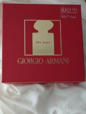 **EMPTY**Giorgio Armani Red Box with Gold Foil My Way Design
